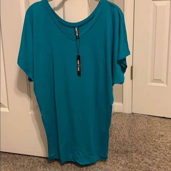 Lock & Love Tops - Jade colored dolman top